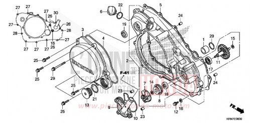 COUVERCLE D. DE CARTER MOTEUR/POMPE A EAU CRF250RF de 2015